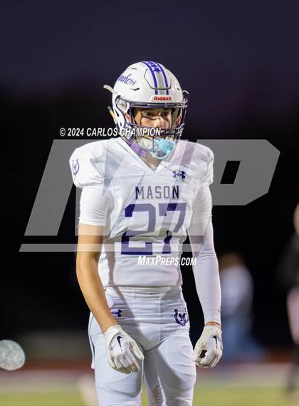 Thumbnail 1 in Mason vs. Rosebud-Lott (UIL Football 2A Division 1 Region 4 Bi-District) photogallery.