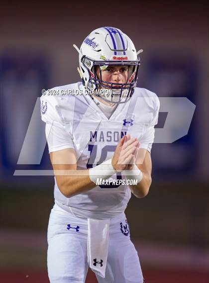 Thumbnail 3 in Mason vs. Rosebud-Lott (UIL Football 2A Division 1 Region 4 Bi-District) photogallery.