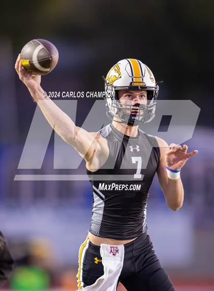 Thumbnail 2 in Mason vs. Rosebud-Lott (UIL Football 2A Division 1 Region 4 Bi-District) photogallery.