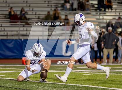 Thumbnail 3 in Mason vs. Rosebud-Lott (UIL Football 2A Division 1 Region 4 Bi-District) photogallery.