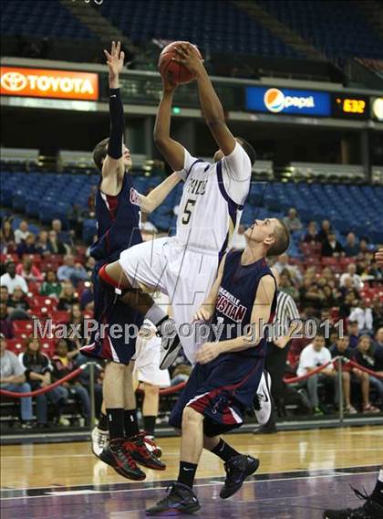 Thumbnail 2 in Vacaville Christian vs. Bradshaw Christian (CIF SJS D5 Final) photogallery.