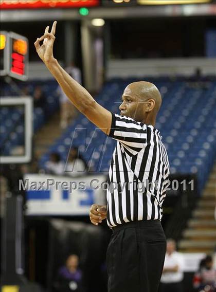 Thumbnail 3 in Vacaville Christian vs. Bradshaw Christian (CIF SJS D5 Final) photogallery.