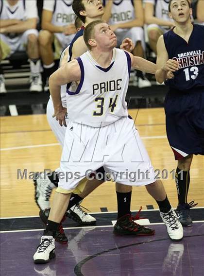 Thumbnail 1 in Vacaville Christian vs. Bradshaw Christian (CIF SJS D5 Final) photogallery.