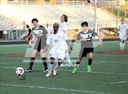 Thumbnail 1 in Independence vs. Myers Park photogallery.