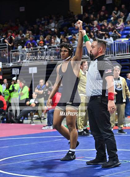 Thumbnail 1 in UIL 5A/6A State Championships - Session 1 photogallery.
