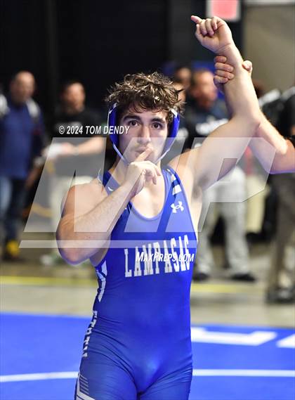 Thumbnail 2 in UIL 5A/6A State Championships - Session 1 photogallery.
