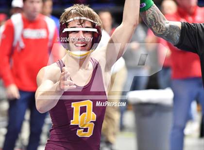 Thumbnail 1 in UIL 5A/6A State Championships - Session 1 photogallery.