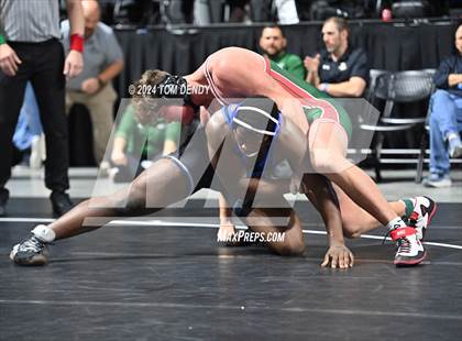 Thumbnail 1 in UIL 5A/6A State Championships - Session 1 photogallery.