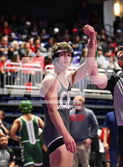 Thumbnail 2 in UIL 5A/6A State Championships - Session 1 photogallery.