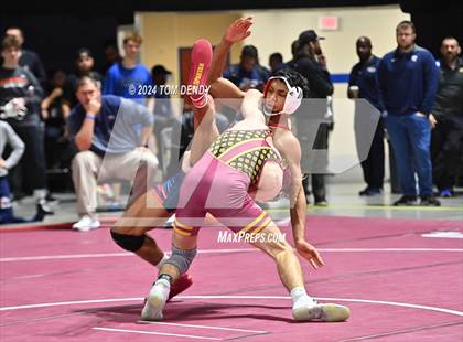 Thumbnail 1 in UIL 5A/6A State Championships - Session 1 photogallery.