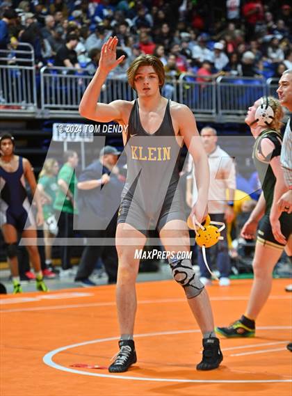 Thumbnail 3 in UIL 5A/6A State Championships - Session 1 photogallery.