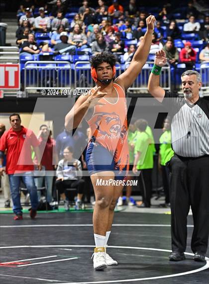 Thumbnail 2 in UIL 5A/6A State Championships - Session 1 photogallery.