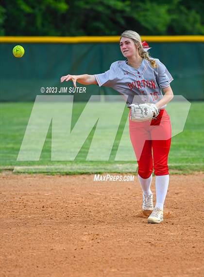 Thumbnail 2 in Burton vs St. Paul photogallery.