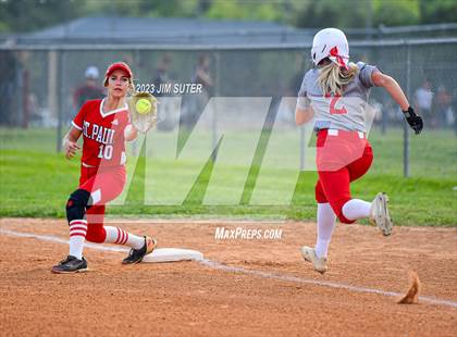 Thumbnail 1 in Burton vs St. Paul photogallery.