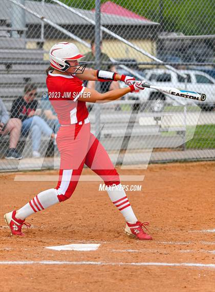 Thumbnail 2 in Burton vs St. Paul photogallery.