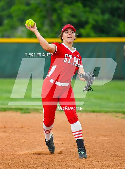 Thumbnail 3 in Burton vs St. Paul photogallery.