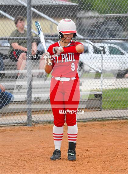 Thumbnail 3 in Burton vs St. Paul photogallery.