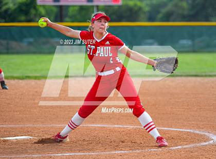 Thumbnail 2 in Burton vs St. Paul photogallery.