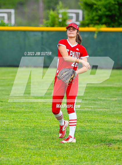 Thumbnail 3 in Burton vs St. Paul photogallery.