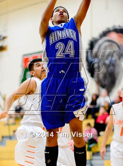 Thumbnail 2 in Lakewood vs. Hinkley photogallery.