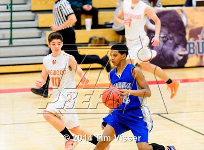 Thumbnail 3 in Lakewood vs. Hinkley photogallery.