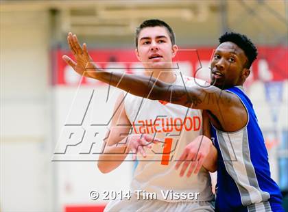 Thumbnail 1 in Lakewood vs. Hinkley photogallery.