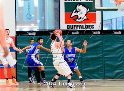 Thumbnail 3 in Lakewood vs. Hinkley photogallery.