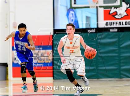 Thumbnail 3 in Lakewood vs. Hinkley photogallery.