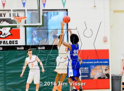 Thumbnail 3 in Lakewood vs. Hinkley photogallery.