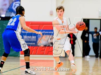 Thumbnail 2 in Lakewood vs. Hinkley photogallery.