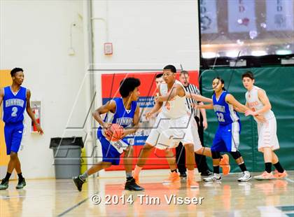 Thumbnail 3 in Lakewood vs. Hinkley photogallery.