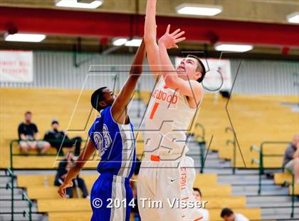 Thumbnail 3 in Lakewood vs. Hinkley photogallery.