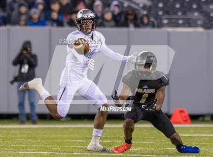 Thumbnail 2 in Paramus Catholic vs. St. Peter's Prep (NJSIAA Non-Public Group 4 Final) photogallery.