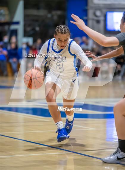 Thumbnail 1 in Sierra Canyon @ La Jolla Country Day CIF SDS Girls' Basketball Championships (California) photogallery.