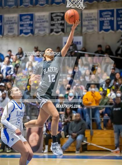 Thumbnail 3 in Sierra Canyon @ La Jolla Country Day CIF SDS Girls' Basketball Championships (California) photogallery.