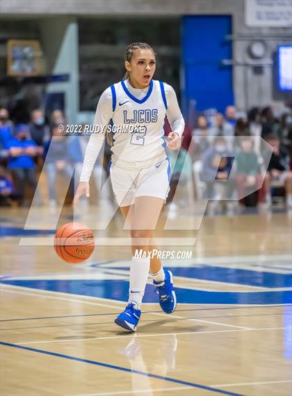 Thumbnail 3 in Sierra Canyon @ La Jolla Country Day CIF SDS Girls' Basketball Championships (California) photogallery.
