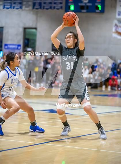 Thumbnail 2 in Sierra Canyon @ La Jolla Country Day CIF SDS Girls' Basketball Championships (California) photogallery.