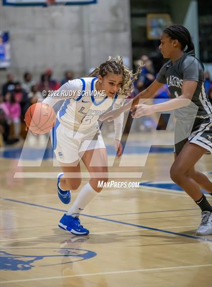 Thumbnail 1 in Sierra Canyon @ La Jolla Country Day CIF SDS Girls' Basketball Championships (California) photogallery.
