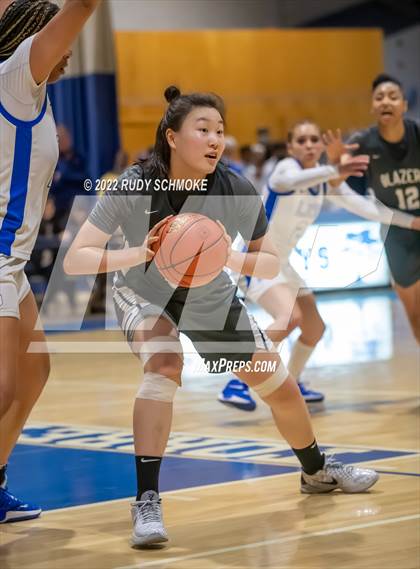 Thumbnail 2 in Sierra Canyon @ La Jolla Country Day CIF SDS Girls' Basketball Championships (California) photogallery.