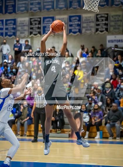 Thumbnail 3 in Sierra Canyon @ La Jolla Country Day CIF SDS Girls' Basketball Championships (California) photogallery.