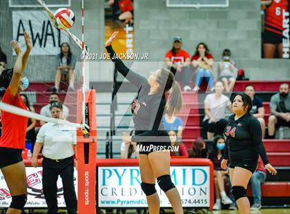 Thumbnail 2 in Empire vs Tucson High photogallery.