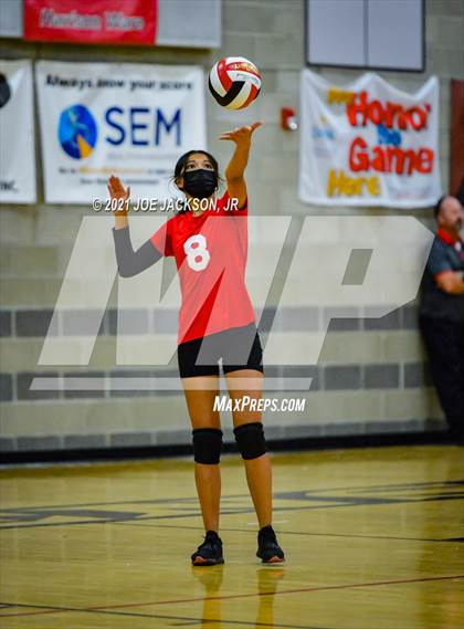 Thumbnail 3 in Empire vs Tucson High photogallery.