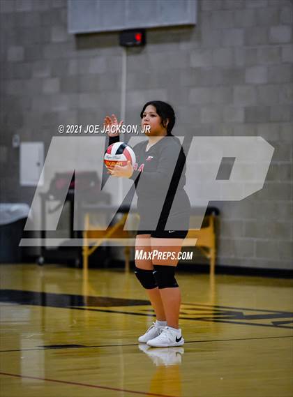 Thumbnail 2 in Empire vs Tucson High photogallery.