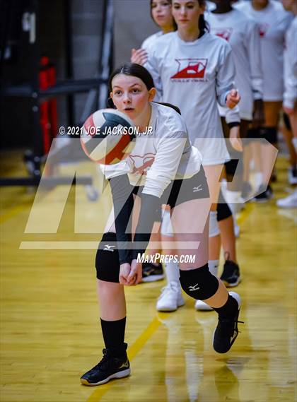 Thumbnail 3 in Empire vs Tucson High photogallery.
