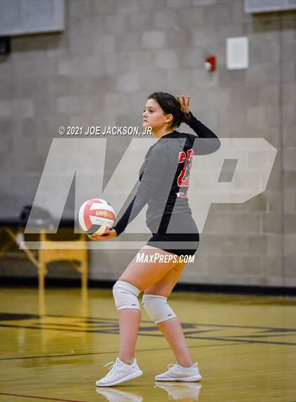 Thumbnail 3 in Empire vs Tucson High photogallery.