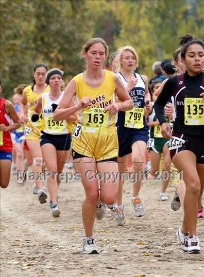 Thumbnail 2 in CIF State Cross Country Championships (D4 Girls) photogallery.