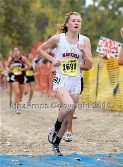 Thumbnail 1 in CIF State Cross Country Championships (D4 Girls) photogallery.