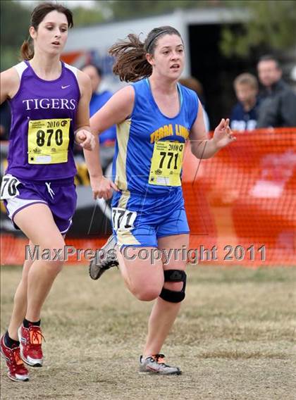 Thumbnail 1 in CIF State Cross Country Championships (D4 Girls) photogallery.