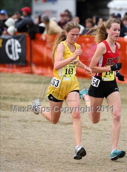 Thumbnail 1 in CIF State Cross Country Championships (D4 Girls) photogallery.