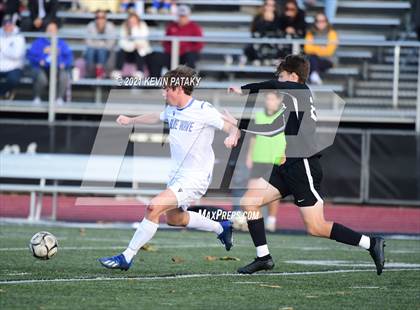 Thumbnail 1 in Darien @ Xavier (CIAC Class LL Quarterfinal) photogallery.
